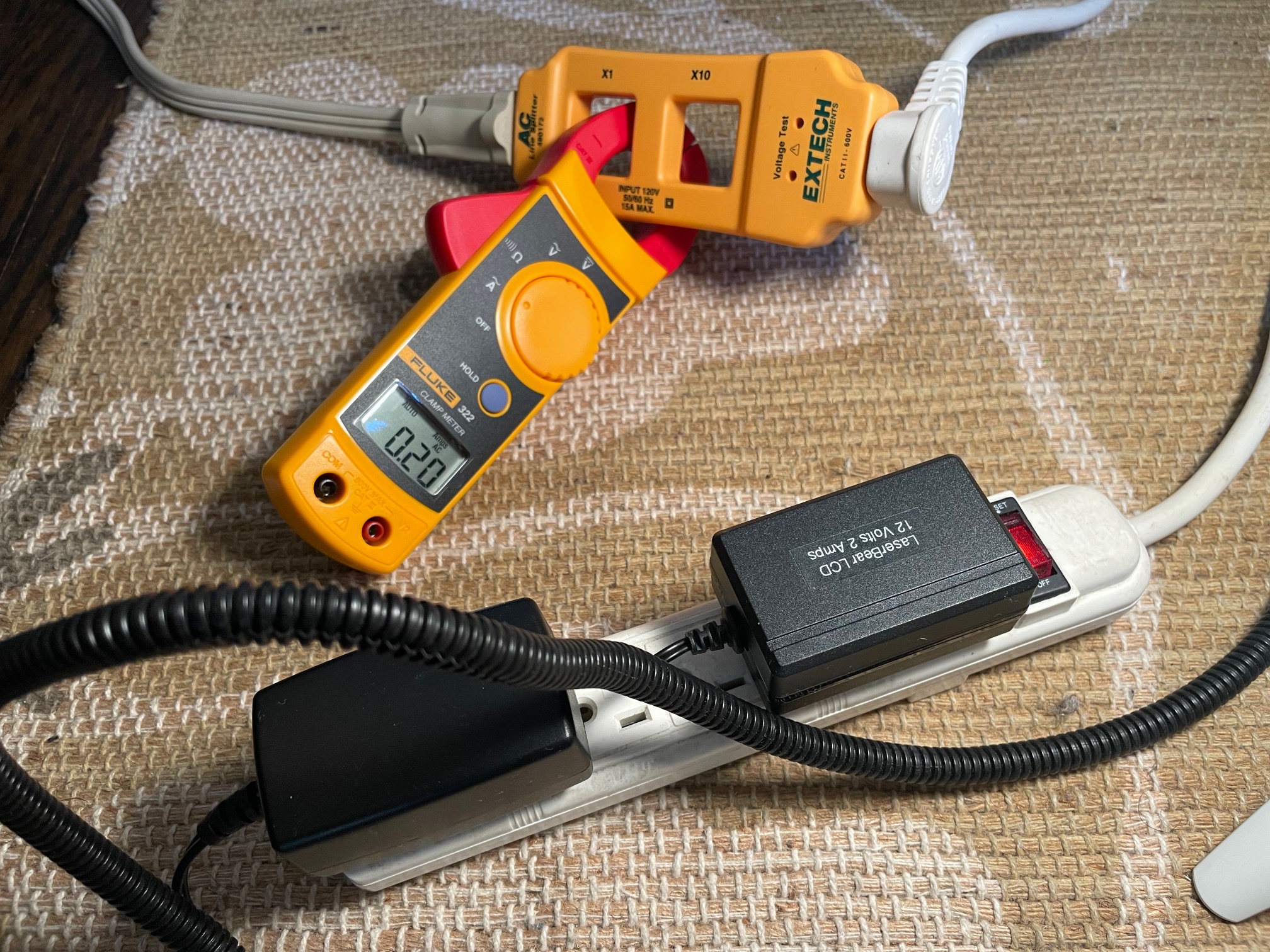 Measuring AC current w/ Fluke 322 clamp